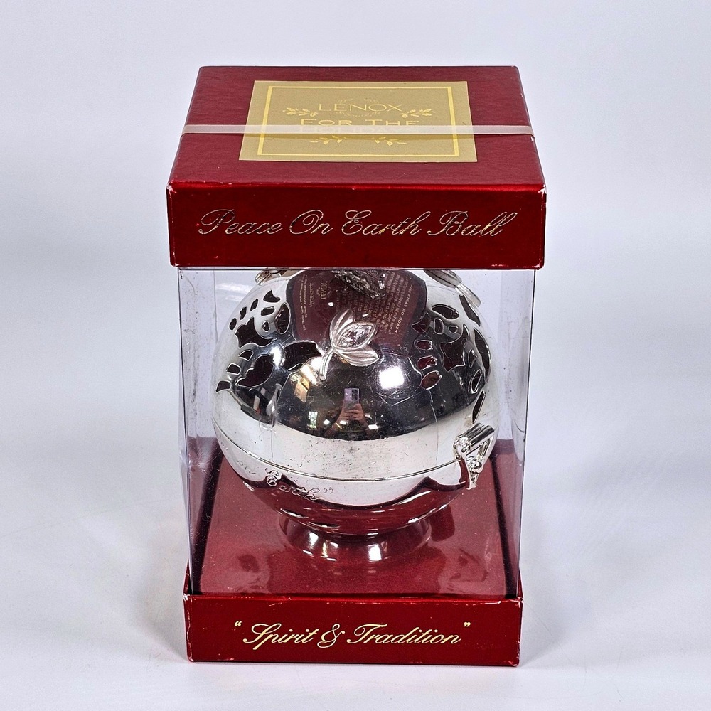 Lenox Peace On Earth Ball Ornament 2000 Spirit & Tradition Silver Plated Crystal